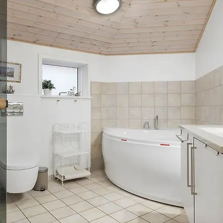 0350-romo-regnspoven-14 * Molby